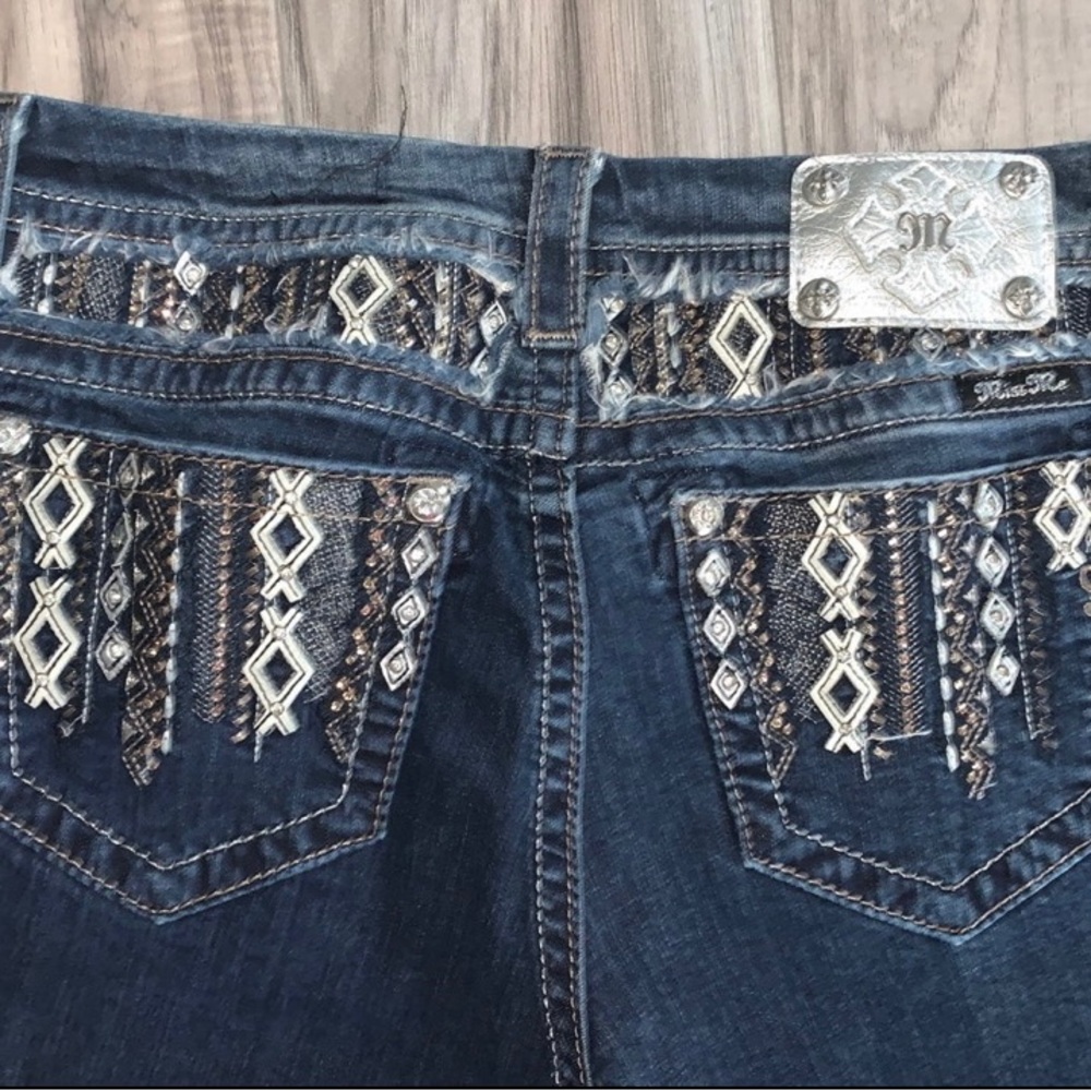 Mid rise Miss Me jeans - Picture 3 of 4